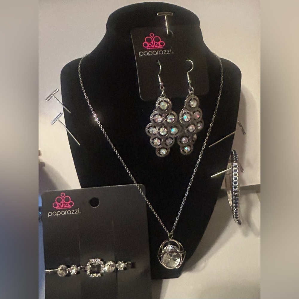 Paparazzi 5pc Silver Bundle.